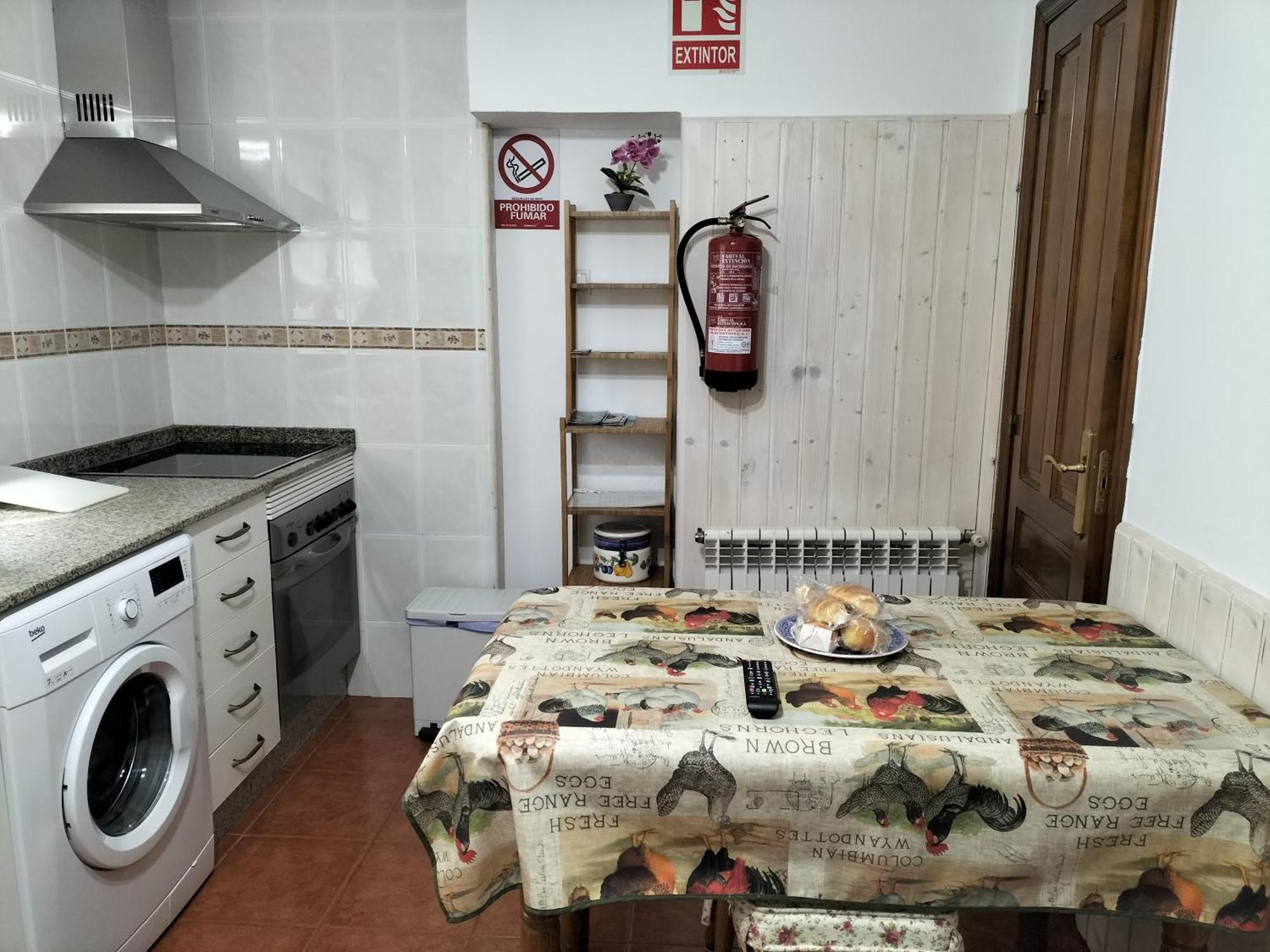 Ferienwohnung V.V Casa Mones Onís Zimmer foto